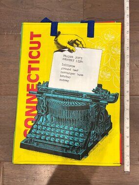 NWT Trader Joe's State Grocery Bag Collectible Regional Rare Design -Connecticut